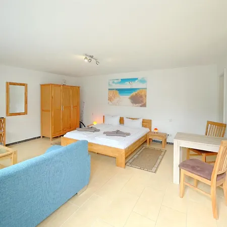 An Den Kreischen 28 Ferienbungalow Engel * Uckeritz